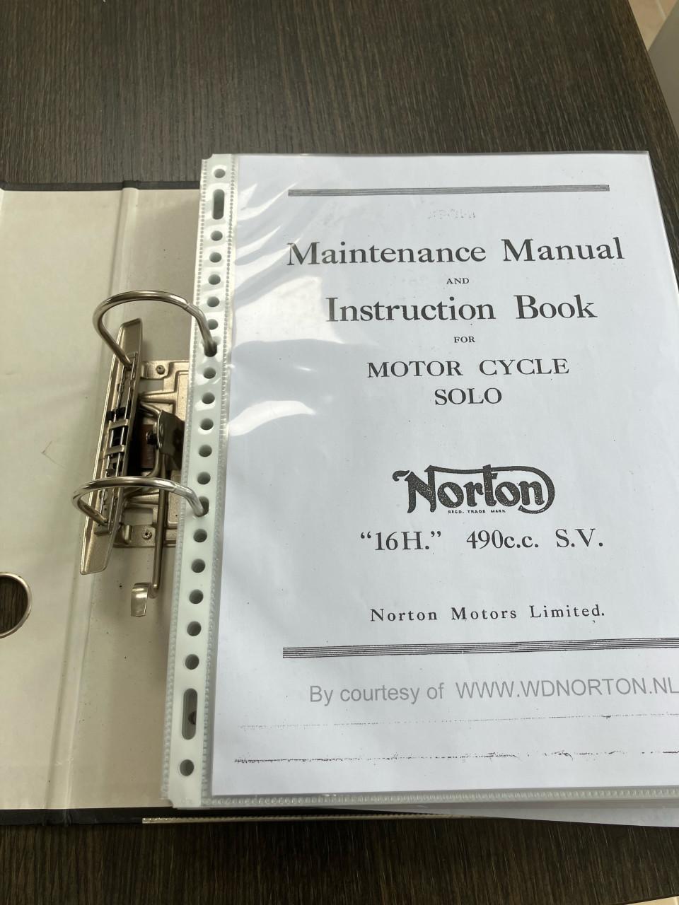 Norton 16H uit 1943