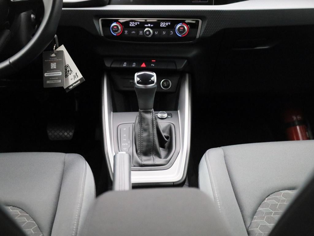 Audi A1 Sportback 30 tfsi pro line | automaat | adaptieve cruise control | 