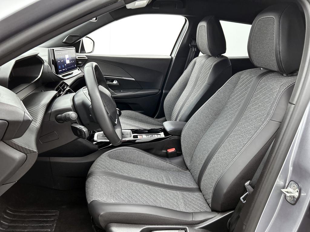 Peugeot 2008 100 pk allure | rijklaar | keyless entry | 360 camera | adapti