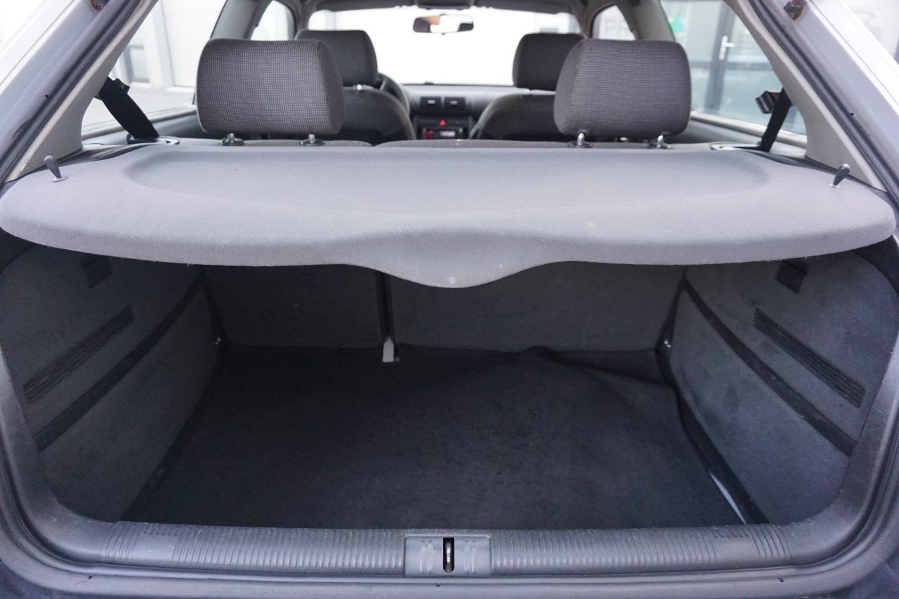 Audi A3 1.6 Attraction - AUTOMAAT / Climate / Elektr. ramen / NAP