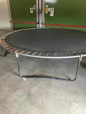 Trampoline