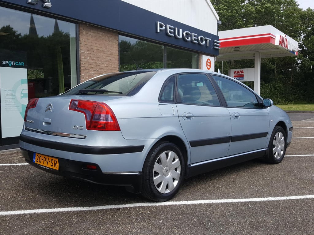 Citroen C5 1.8 16v ligne prestige climate control | parkeersensoren achter 