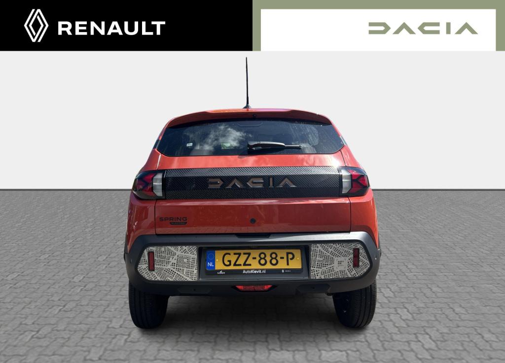 Dacia Spring extreme 65 26.8 kwh - 30 kwh dc lader