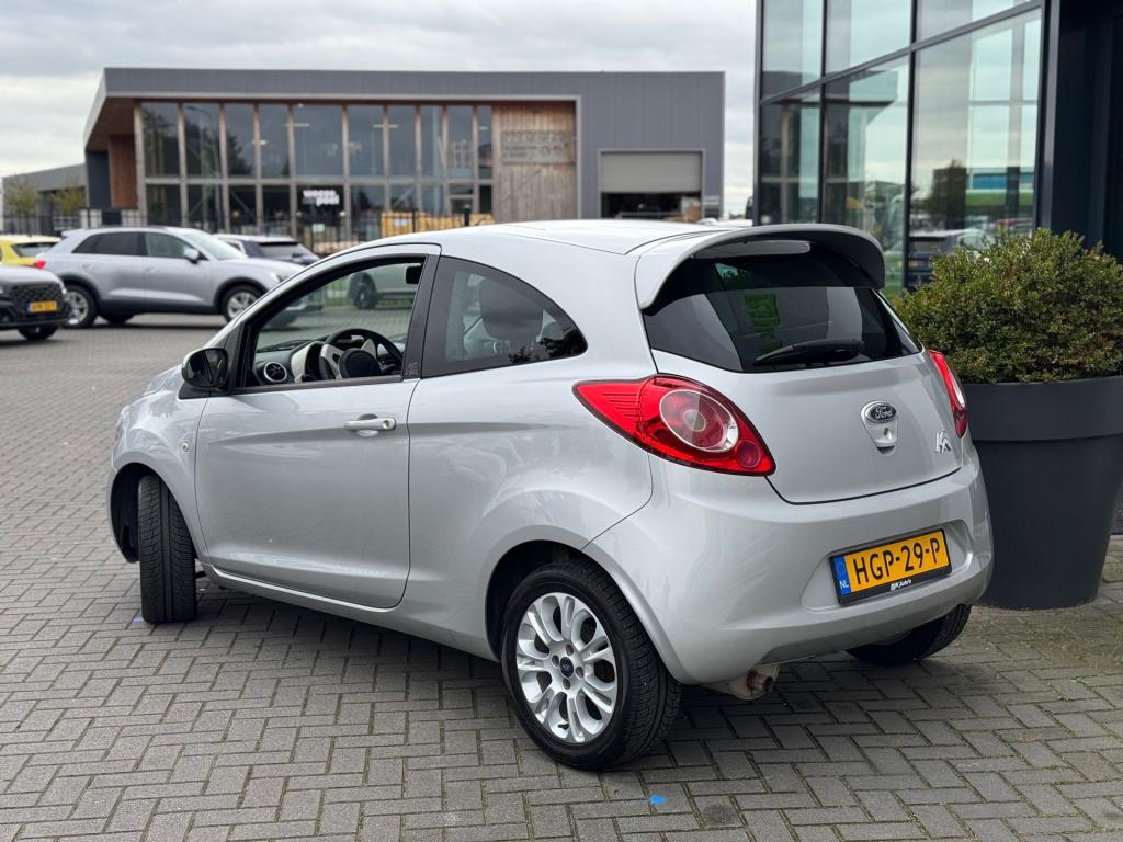 Ford KA 1.2 titanium * airco * l.m. velgen * apk tot 31-10-2027