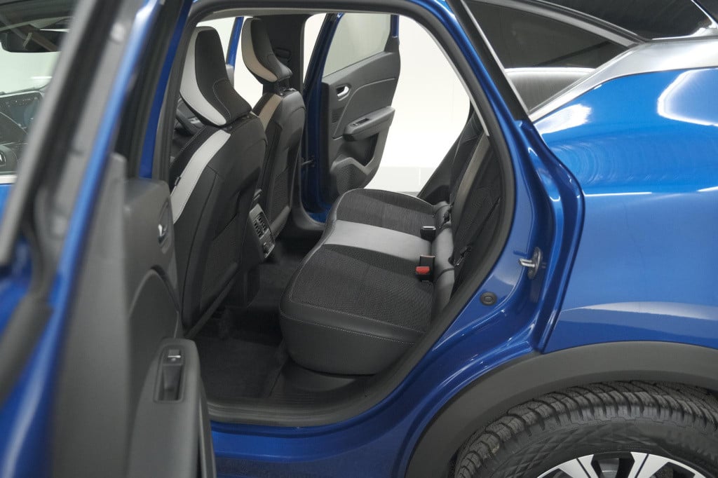 Renault Captur mild hybrid 140 edc techno | camera | 9.3 inch scherm | appl