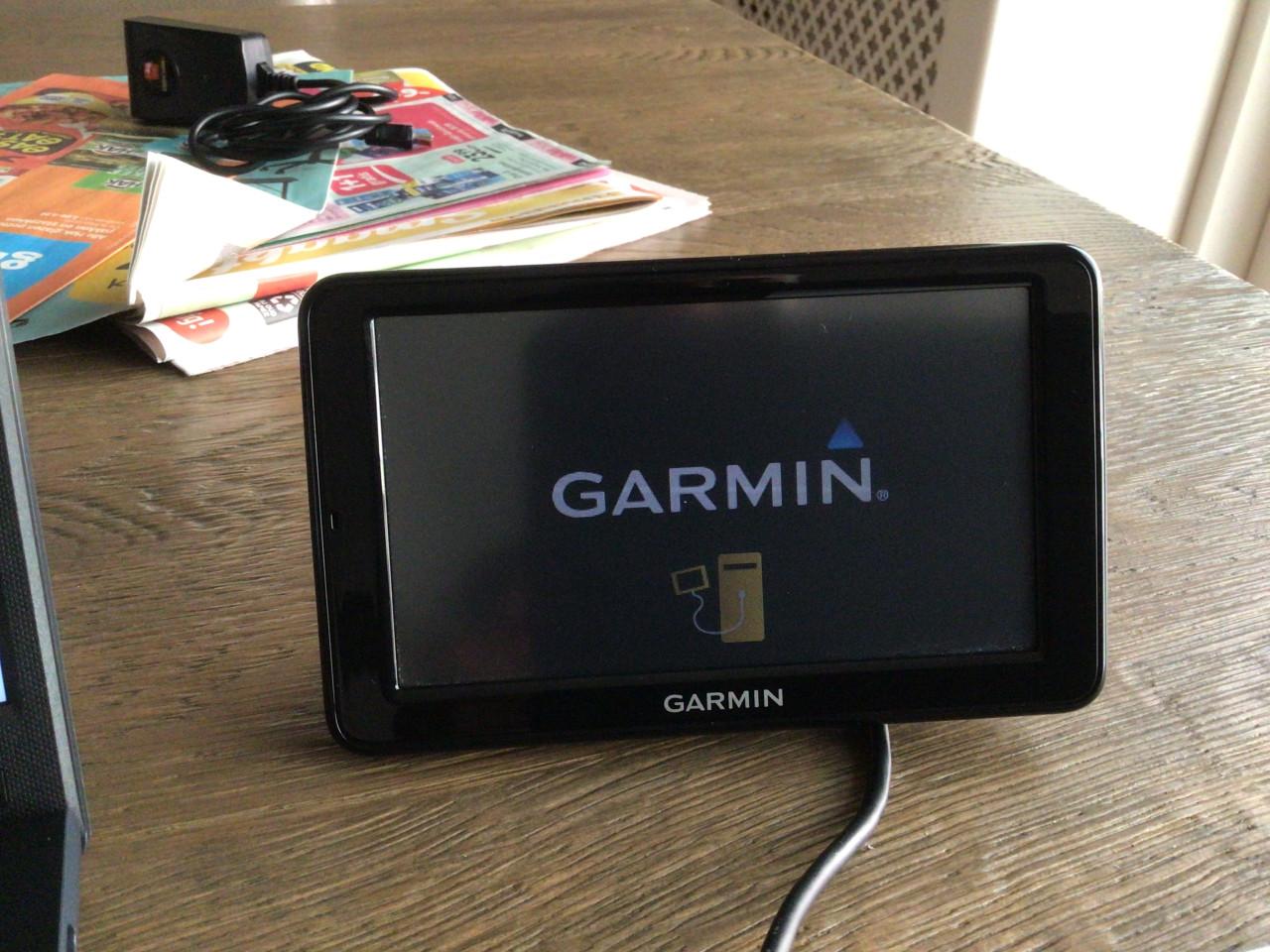 Garmin 2595LM