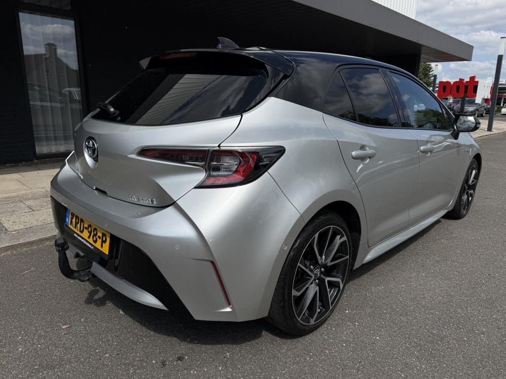 Toyota Corolla 1.8 hybrid gr-sport