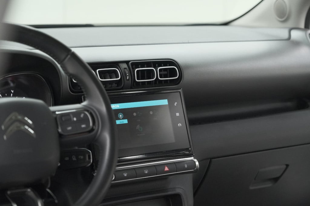 Citroen C3 Aircross puretech 110 feel | navigatie | parkeersensoren | clima