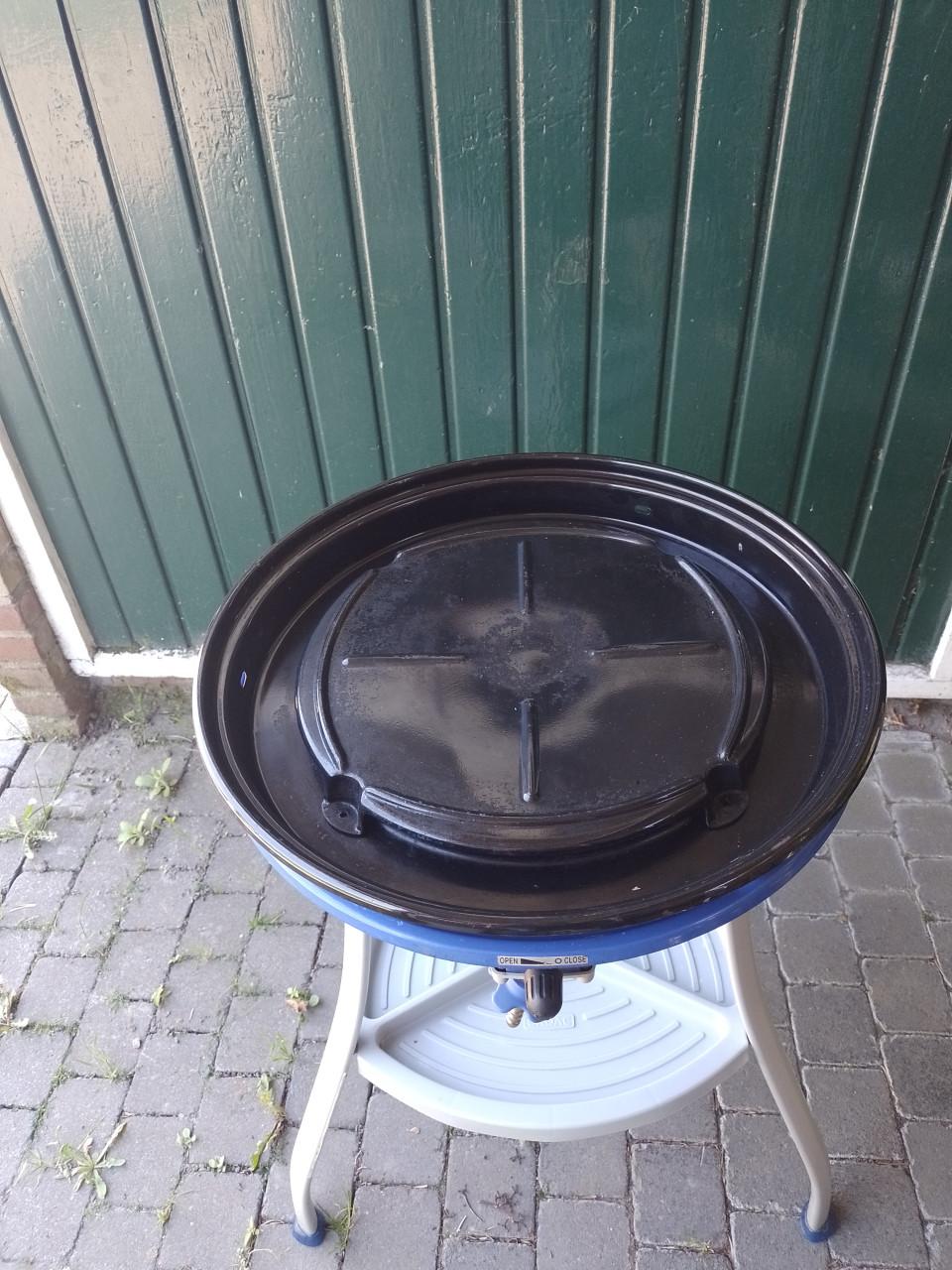 Cadac skottelbraai met veel accessoires-in handige opbergtas
