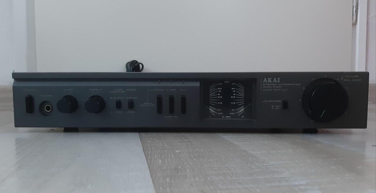 Akai AM-U11 Stereo Versterker