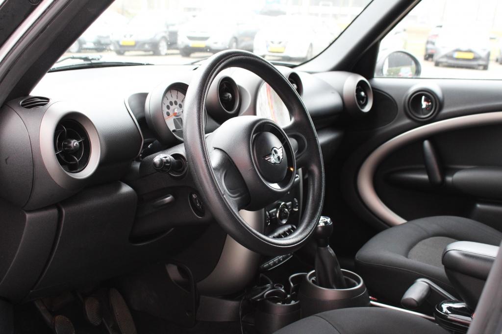 Mini Countryman mini 1.6 one - ter bemiddeling
