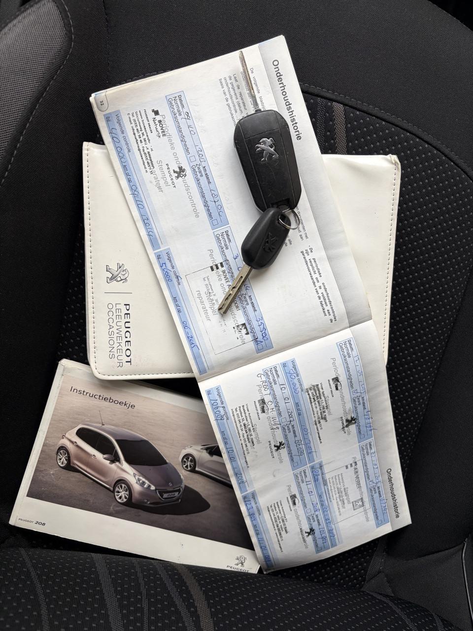 Peugeot 208 1.2vti 2013 5drs airco