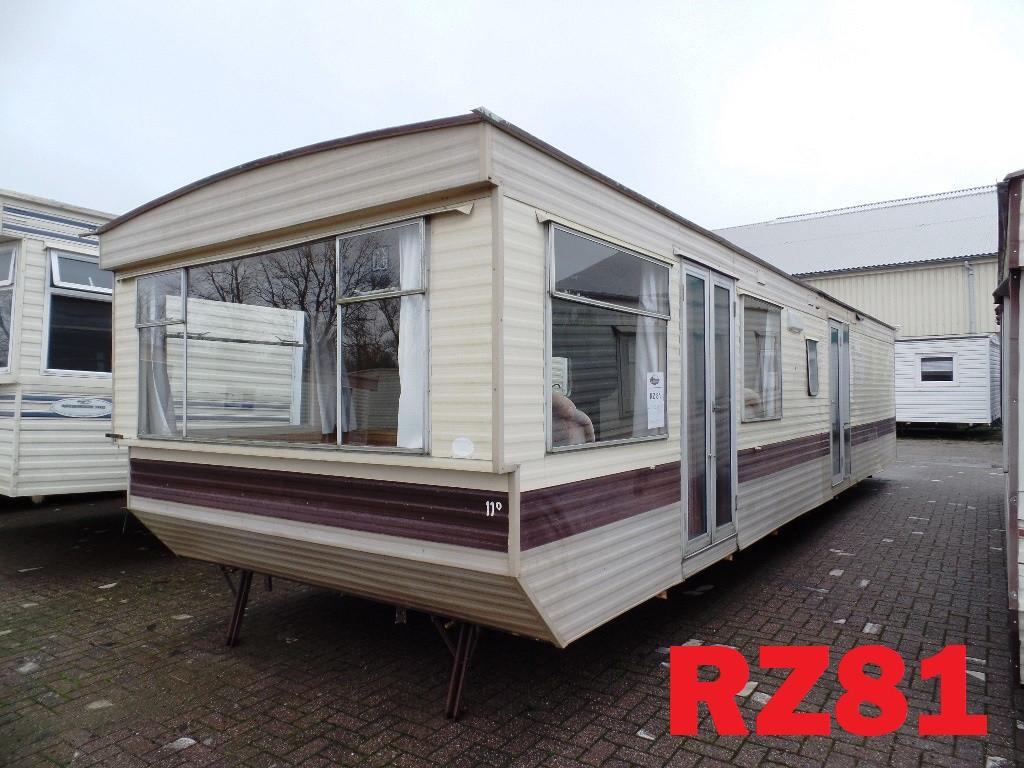 Opknap chalets + stacaravans voor de handige klusser te koop