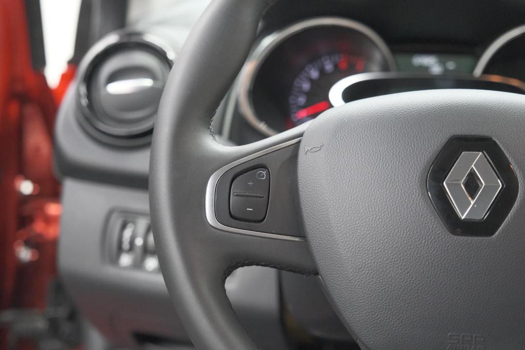 Renault Clio tce 90 limited | trekhaak | parkeersensoren | navigatie