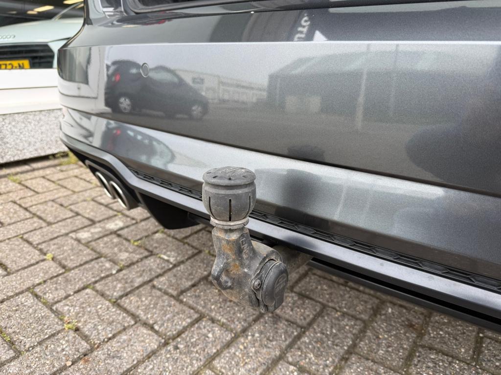 Audi A3 sportback 35 tfsi cod advance sport s line