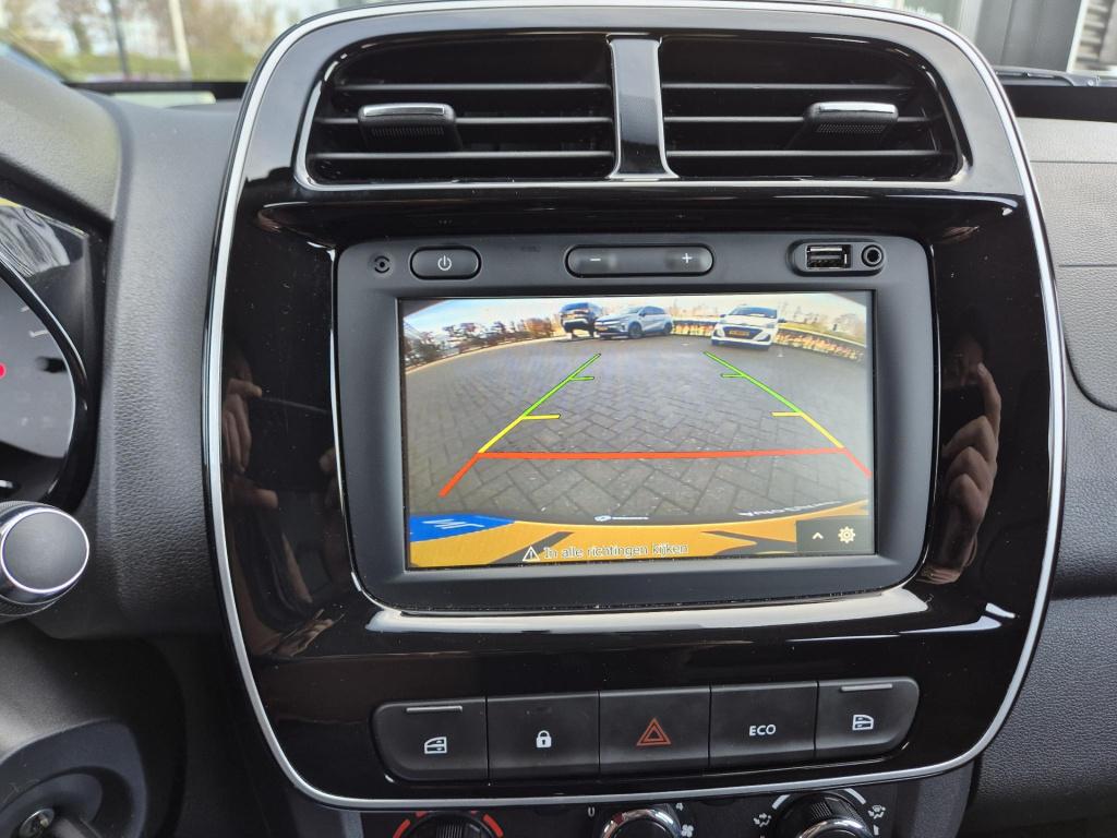 Dacia Spring expression 27 kwh lederen bekleding, navigatie, camera, ccs sn