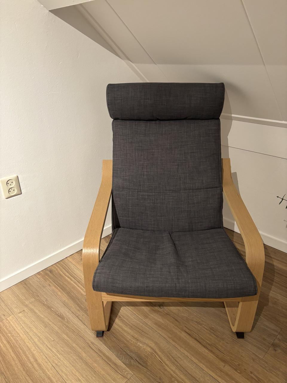 IKEA Poäng stoel + voetenbankje krukje