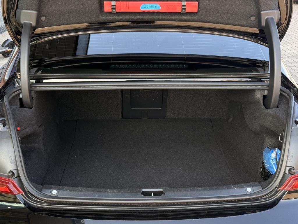 Volvo S90 2.0 t4 momentum | leder | parkeersensor | acc | apple carplay | b