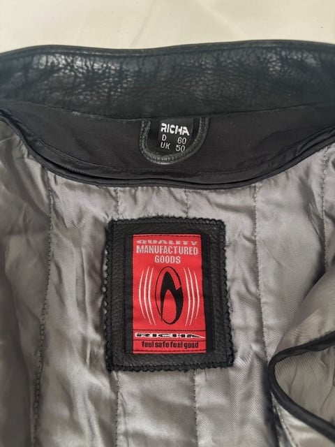 Te Koop RICHA lederen motorpak (jas en broek)