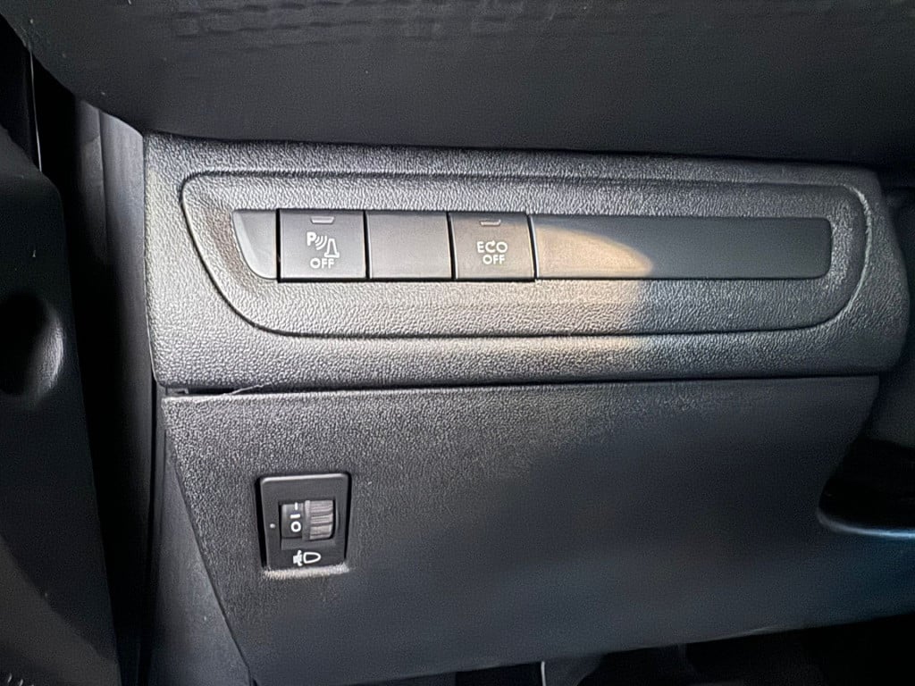 Peugeot 2008 1.2 puretech active