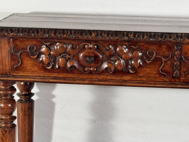 Sidetable/Tafel/ TV tafel/Haltafel.