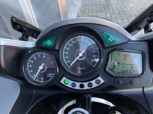 Yamaha FJR1300, 2002 met 69dkm, kofferset, onderhoud  + nieuwe banden €2950