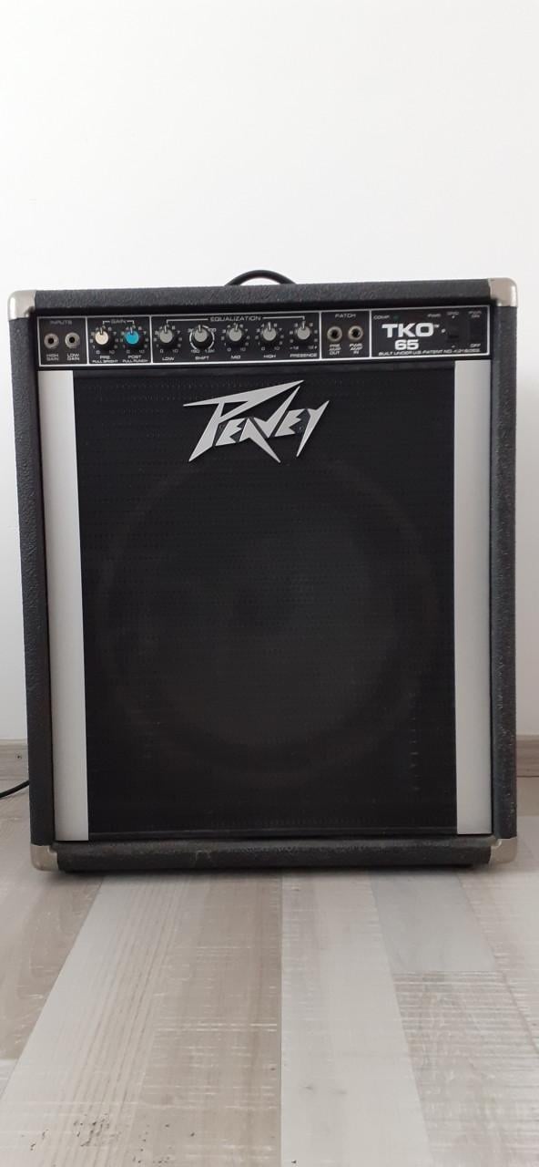 Peavey TKO 65 Basversterker
