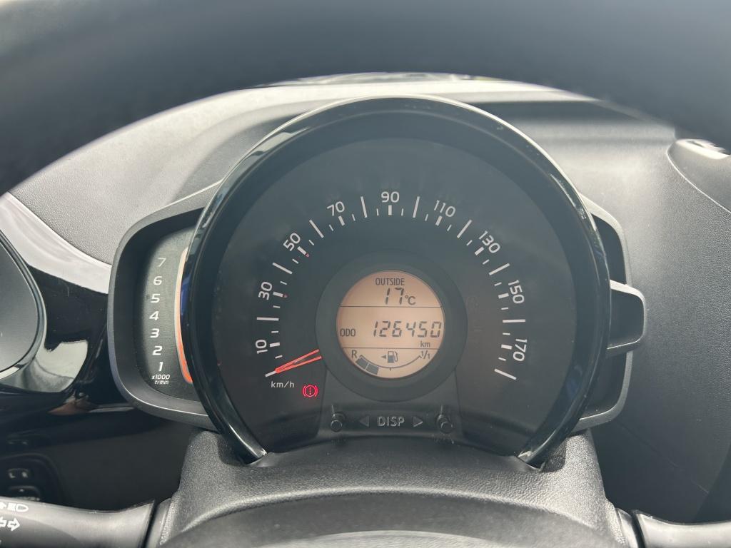 Citroen C1 1.0 vti airscape 68pk s&s 5d airscape shine navigatie | achterui
