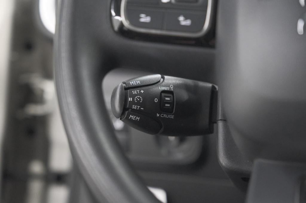 Citroen C3 puretech 82 feel | parkeersensoren | apple carplay | navigatie |