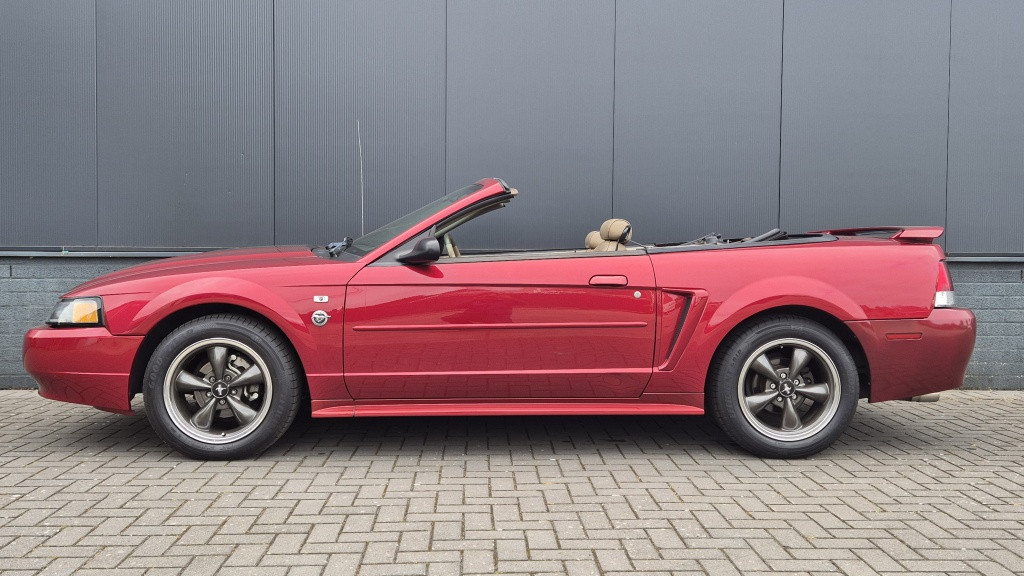Ford Mustang convertible 40th anniversary 4.0 v6 automatic*cruise*airco*ele