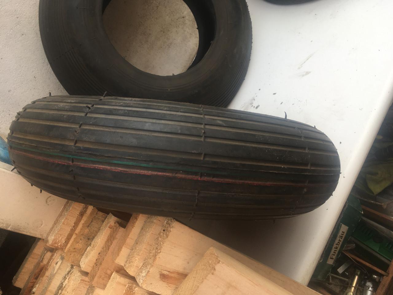 Nieuwe kruiwagen band  past ook op een skelter  maat (4.80/4.00-8