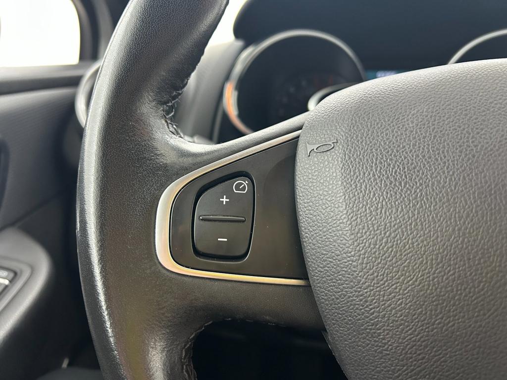 Renault Clio occasion 1.2 motor dus 4 cilinder ! | wit| tweedehands renault