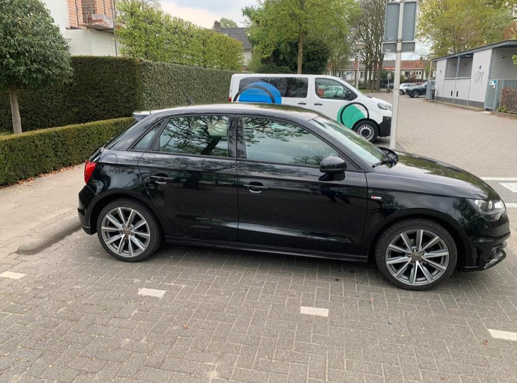 Audi A1 Sportback 1.2 TFSI Admired + S-LINE 94969 km NAP 2 EIGENAAR