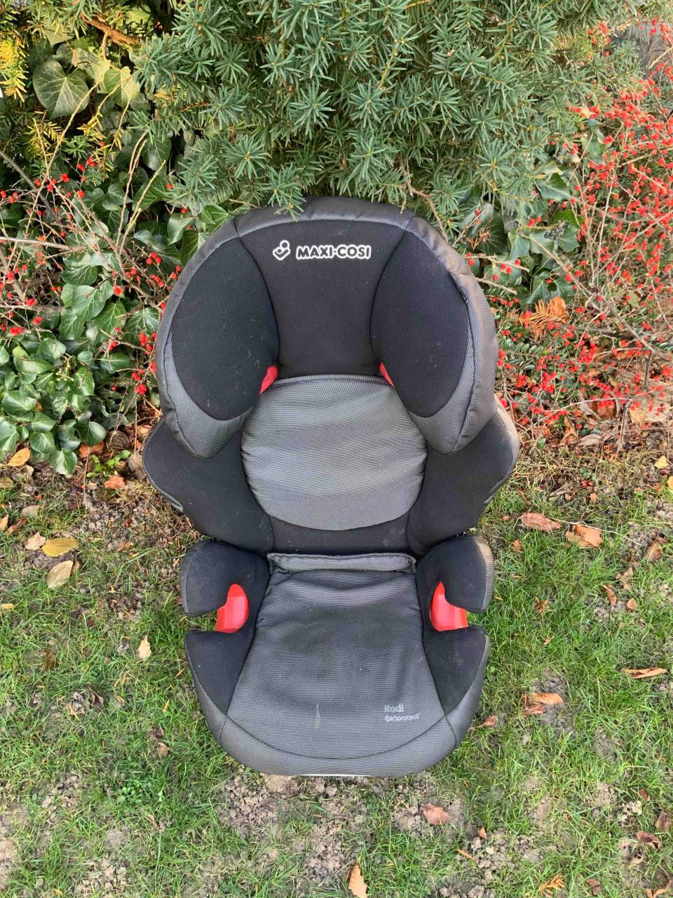 Autostoeltje, Maxi-cosi