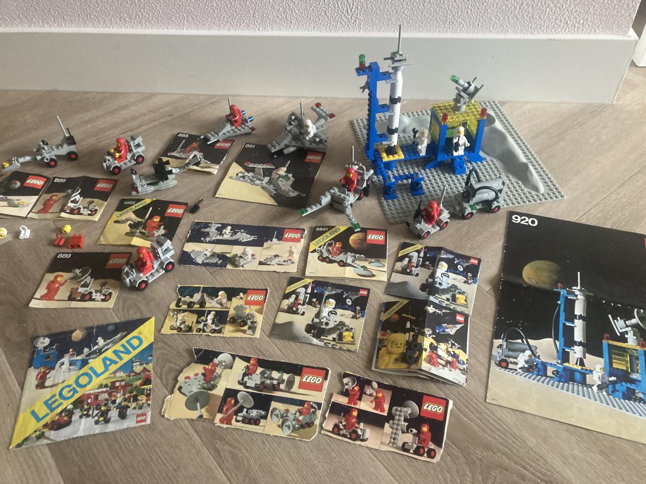 Lego classic space 8 sets