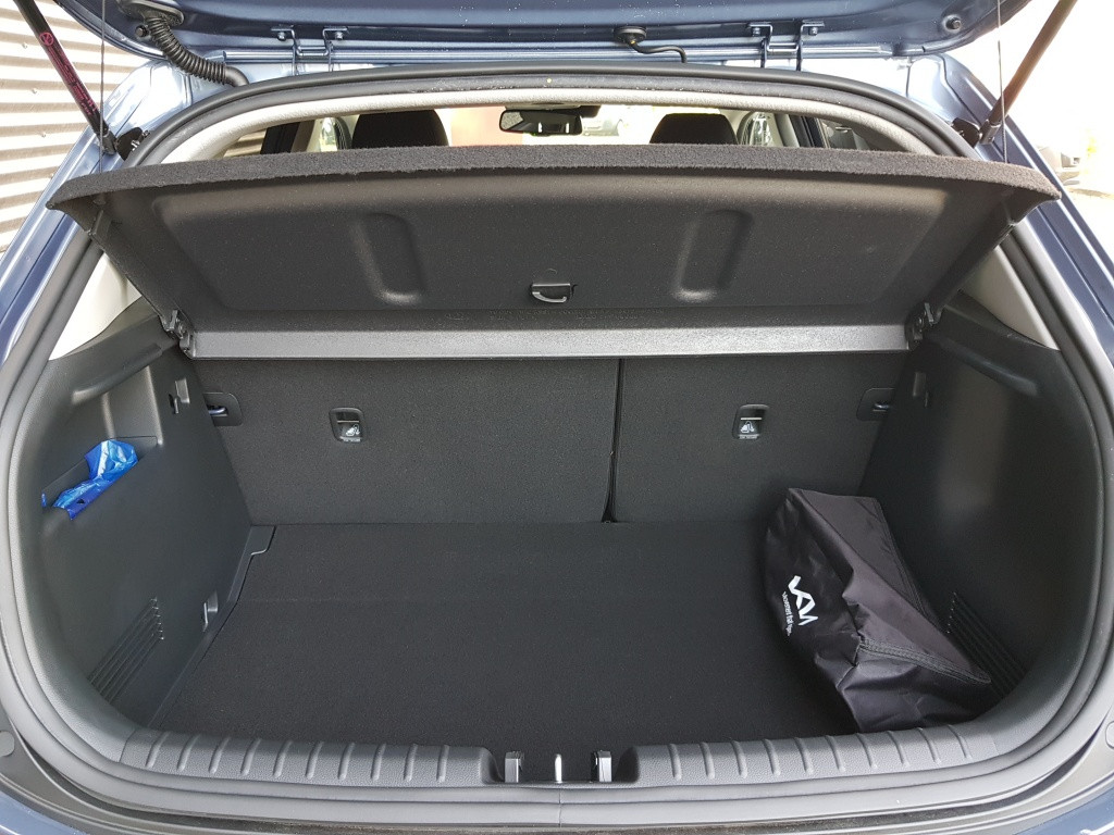Kia Stonic mhev dynamicplusline 100pk