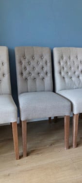 3 landelijke eetkamerstoelen