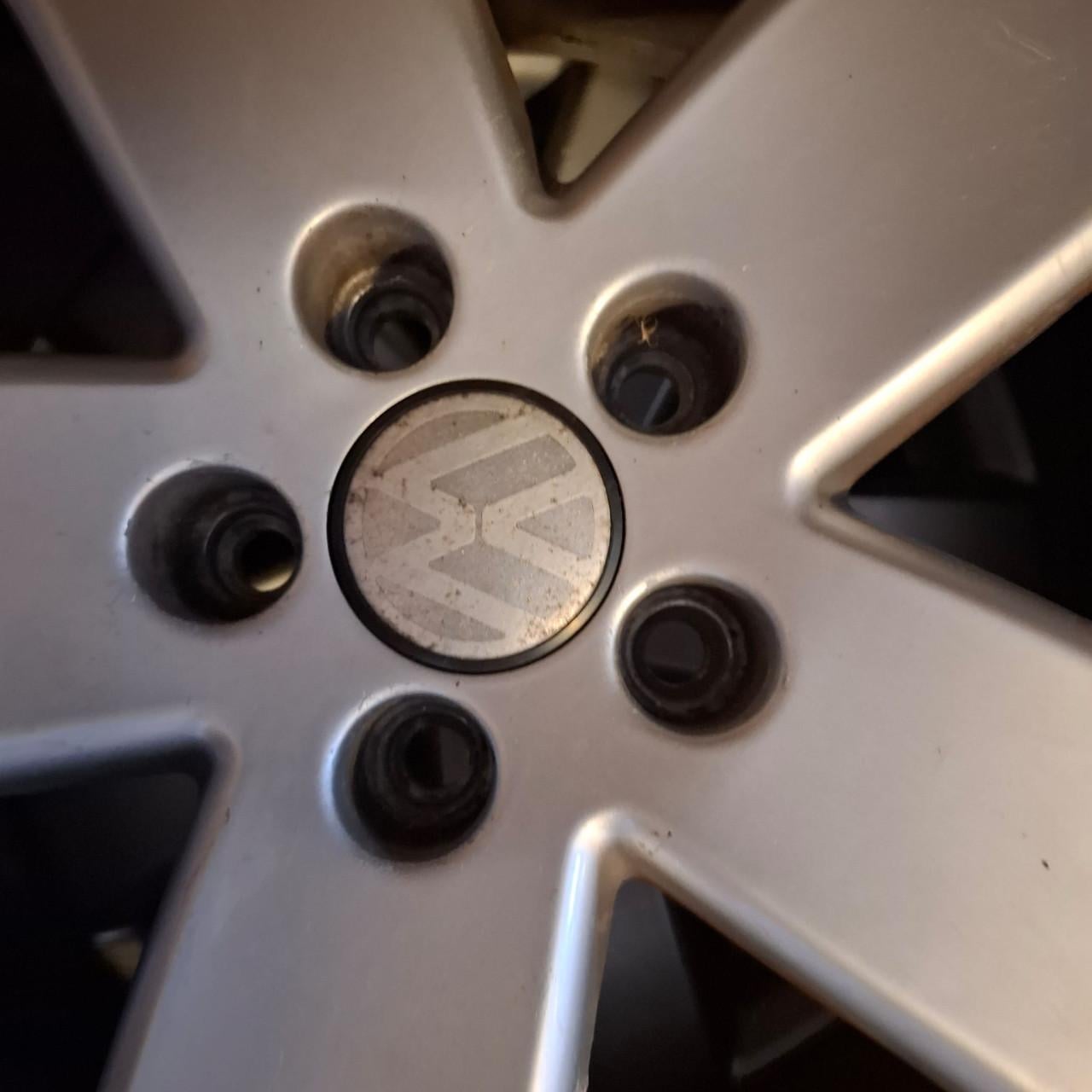 Volkswagen velgen (5-spaaks) met winterbanden