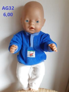Poppenkleertjes baby born. Set. Opbrengst KiKa.