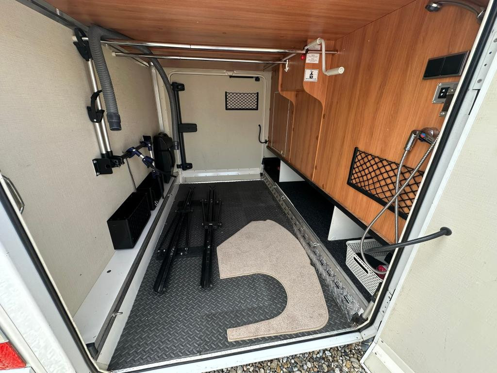 Hymer Onbekend b 778 sl c1 rijbewijs | jaar apk | jaar bovag | afleverbeurt