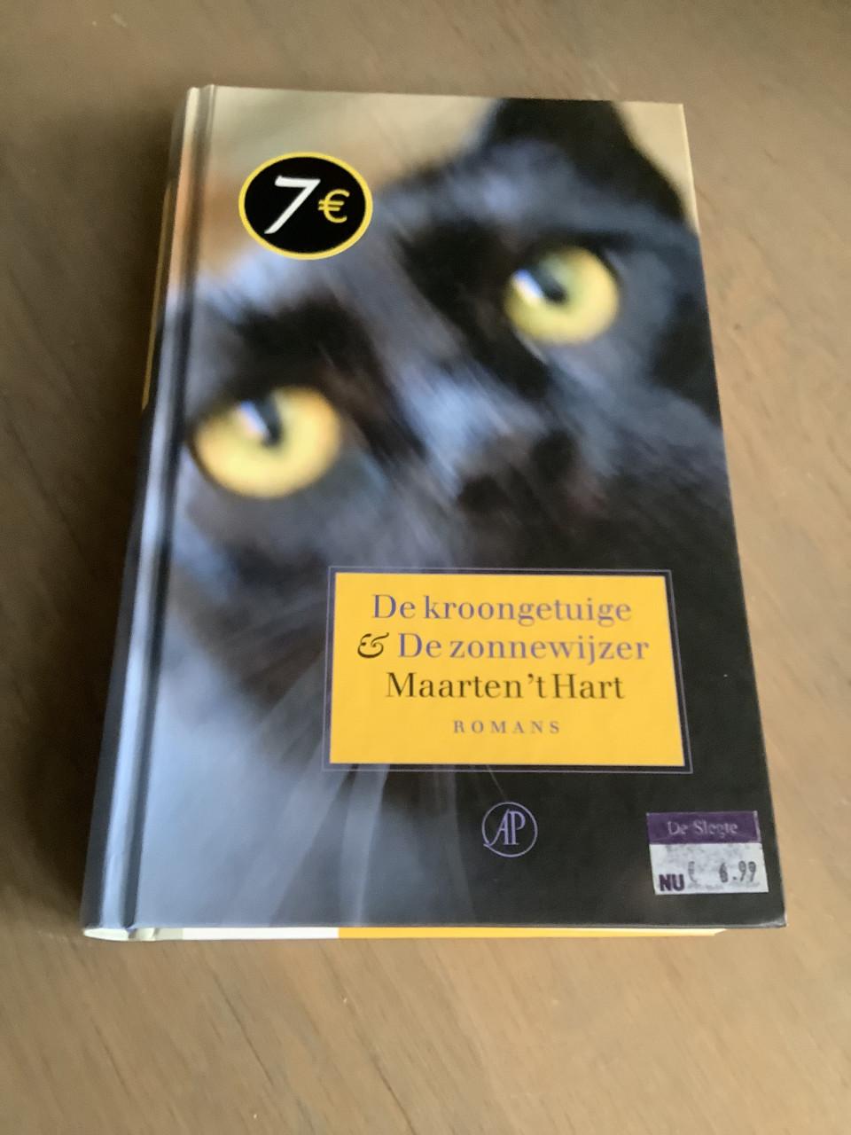 Boeken, thrillers en romans voor €2 per stuk of 3 voor €5