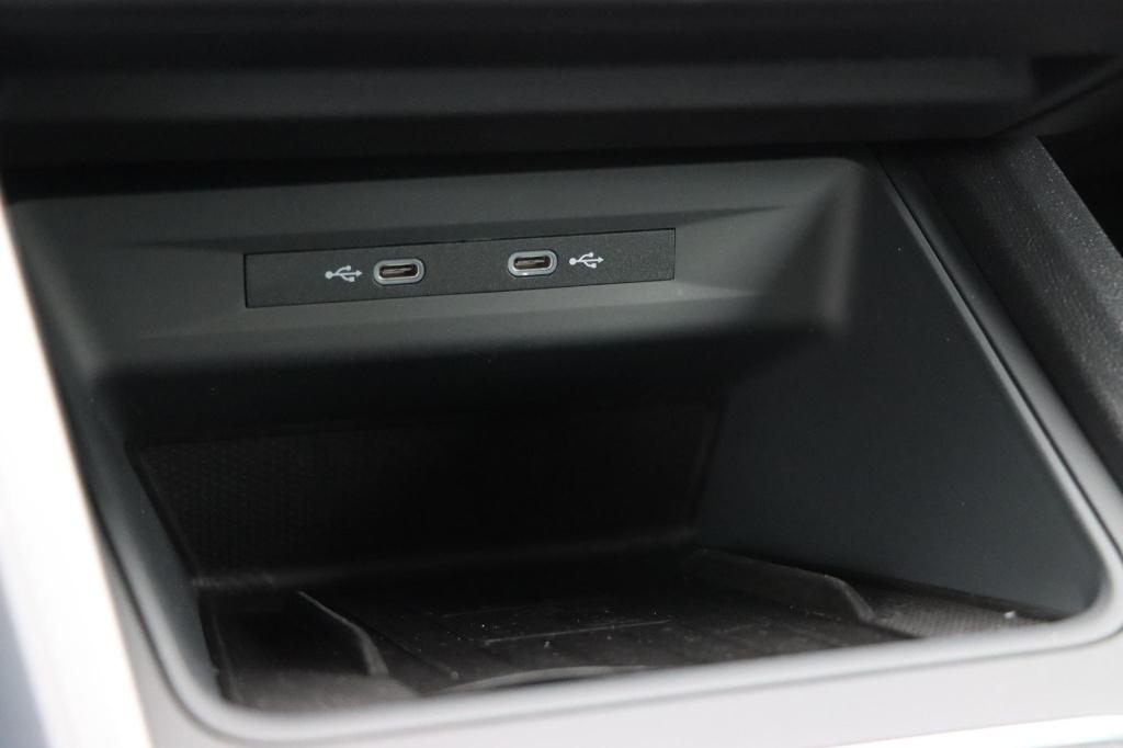 Seat Leon 1.4 tsi ehybrid phev fr business intense 204pk dsg6