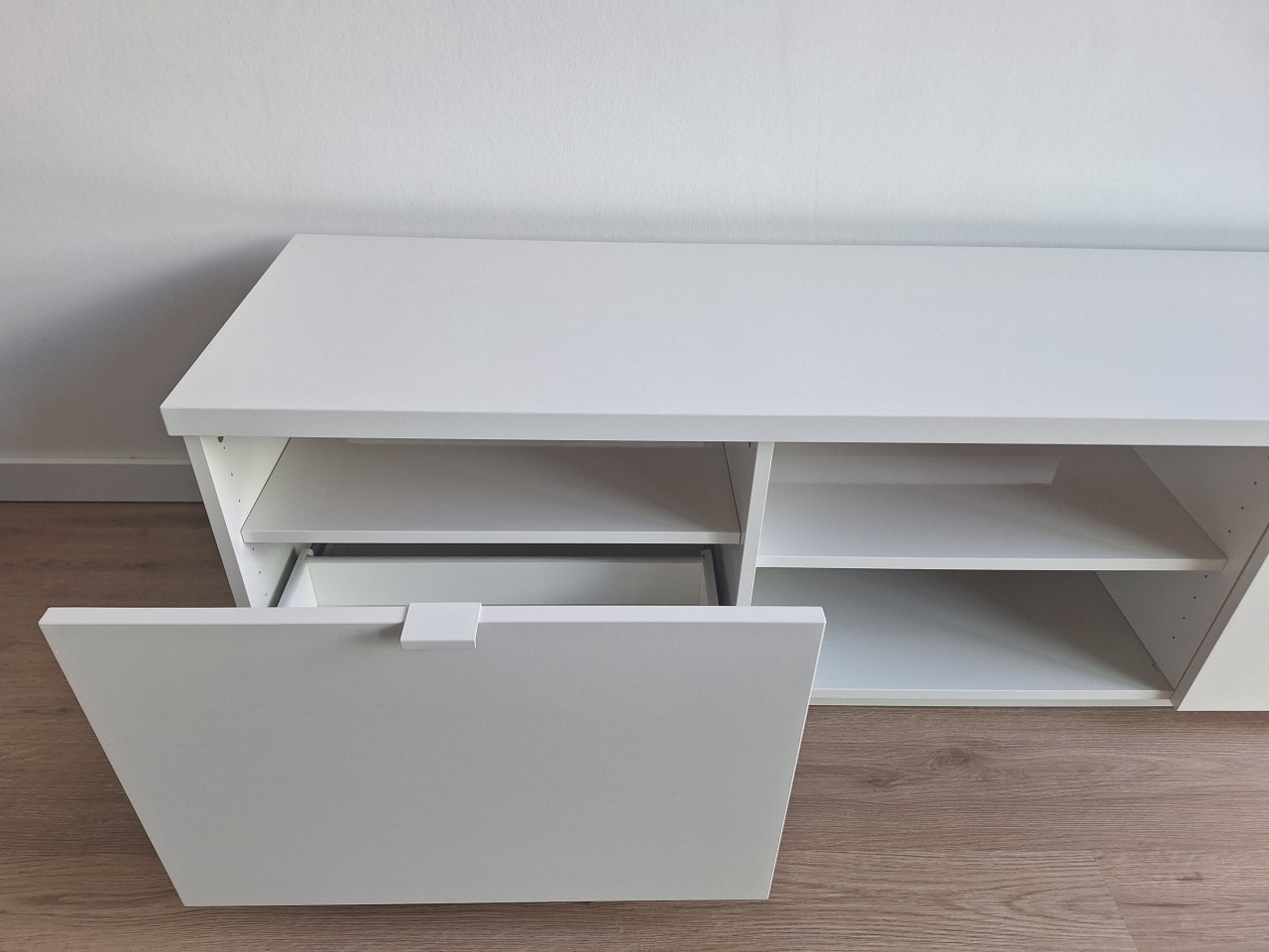Mooi wit dressoir