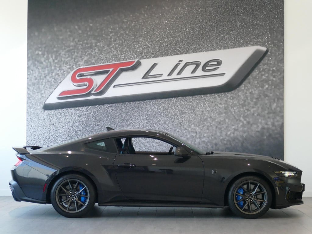 Ford Mustang fastback 5.0 v8 dark horse | direct uit voorraad | uniek |
