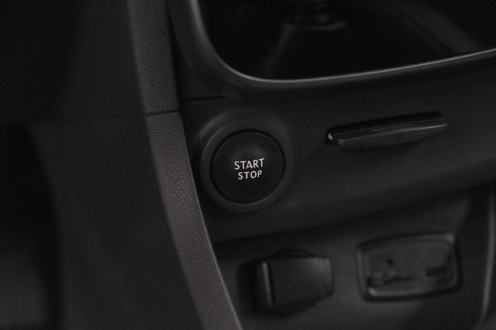 Renault Clio estate tce 90 intens | navigatie | parkeersensoren | half lede