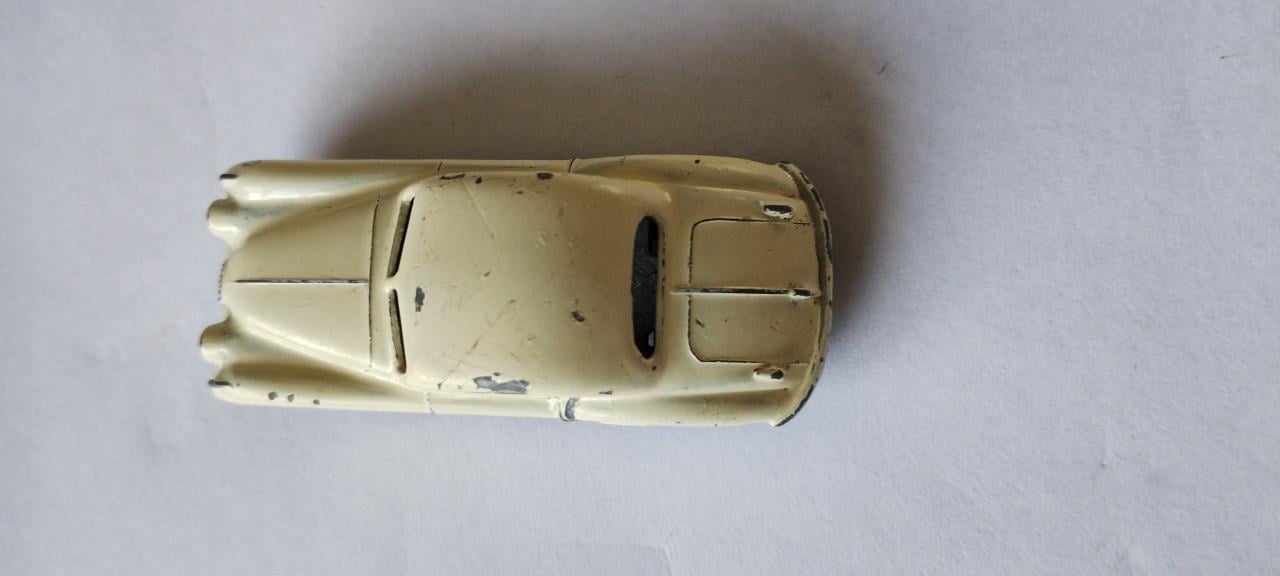 Vintage  Jaguar. Nr 32