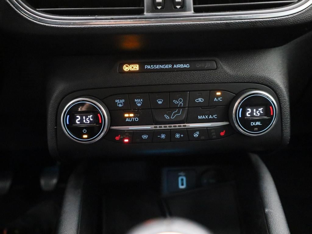 Ford Focus clipper 1.0i ecoboost mhev 114kw titanium winterpack | b&o sound