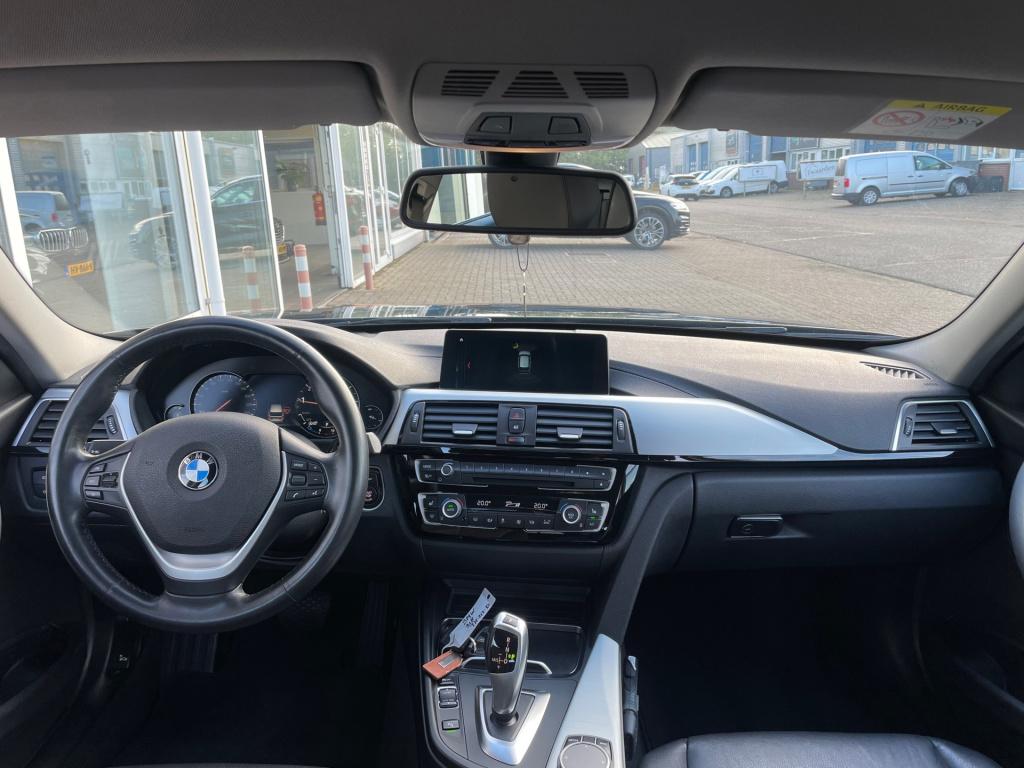BMW 3-serie touring 318i luxury edition