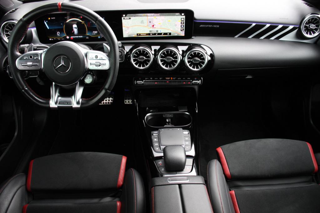 Mercedes-Benz A-Klasse amg 35 4matic premium plus | schaalstoelen | 360 cam