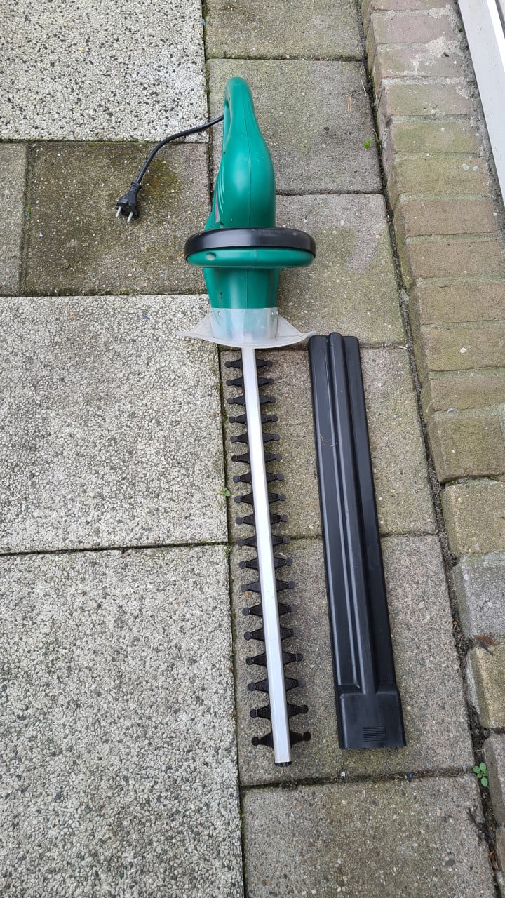 Heggenschaar merk TOP CRAFT- 220V-580W